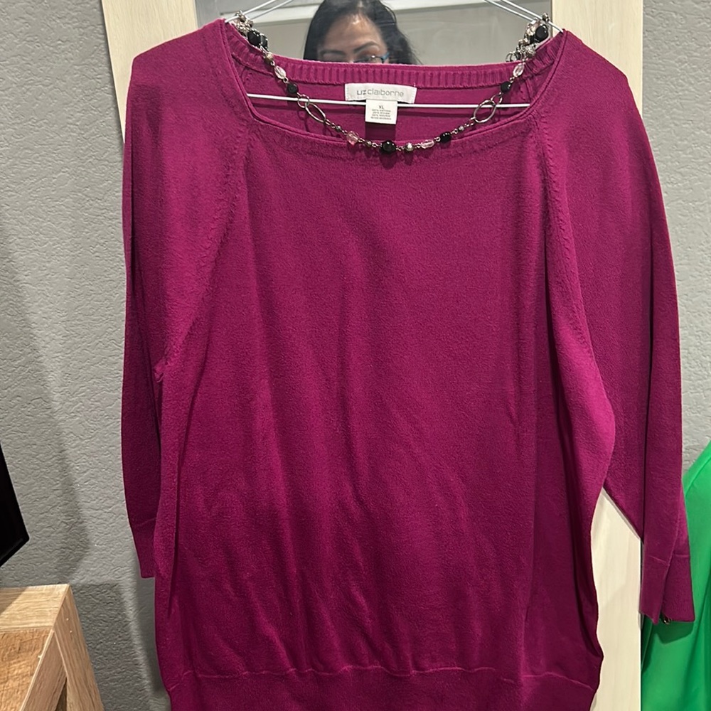 Liz Claiborne XL plum 3/4 sweater.